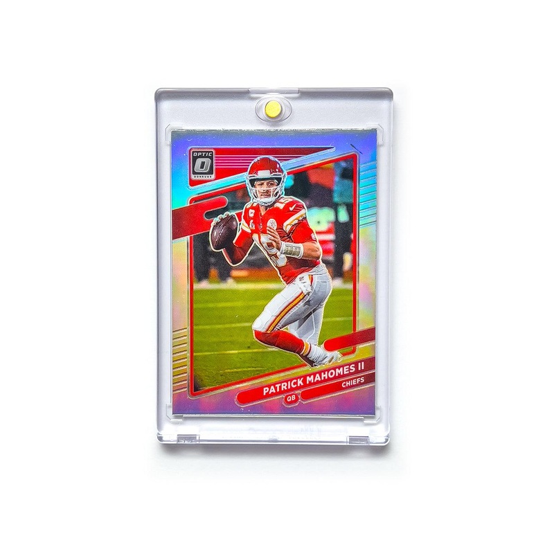Patrick Mahomes Kansas City Chiefs Panini NFL 21 Optic Holo Card