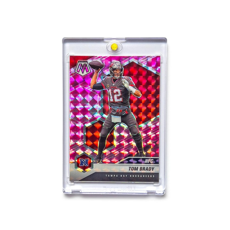 Tom Brady Tampa Bay Buccaneers Panini NFL 2021 Mosaic Pink Camo Card