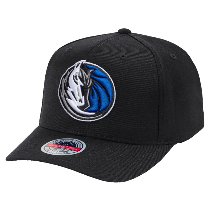 Dallas Mavericks Mitchell & Ness NBA Team Classic Red Snapback Hat – Black