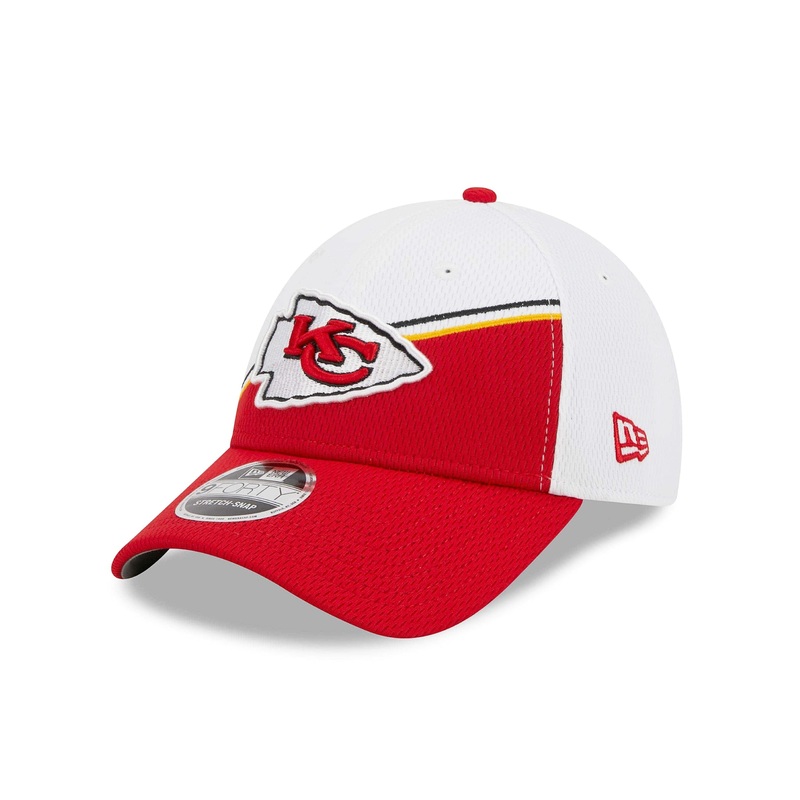 Kansas City Chiefs New Era NFL 23 Sideline 9FORTY Stretch-Snap Hat – White