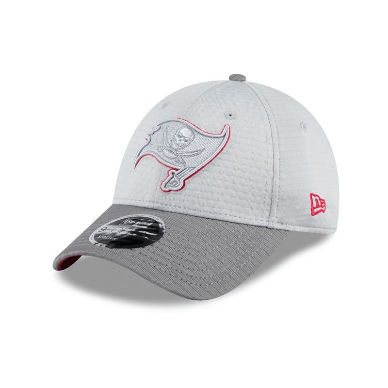 Tampa Bay Buccaneers New Era NFL 24 Training 9FORTY Stretch-Snapback Hat – Grey