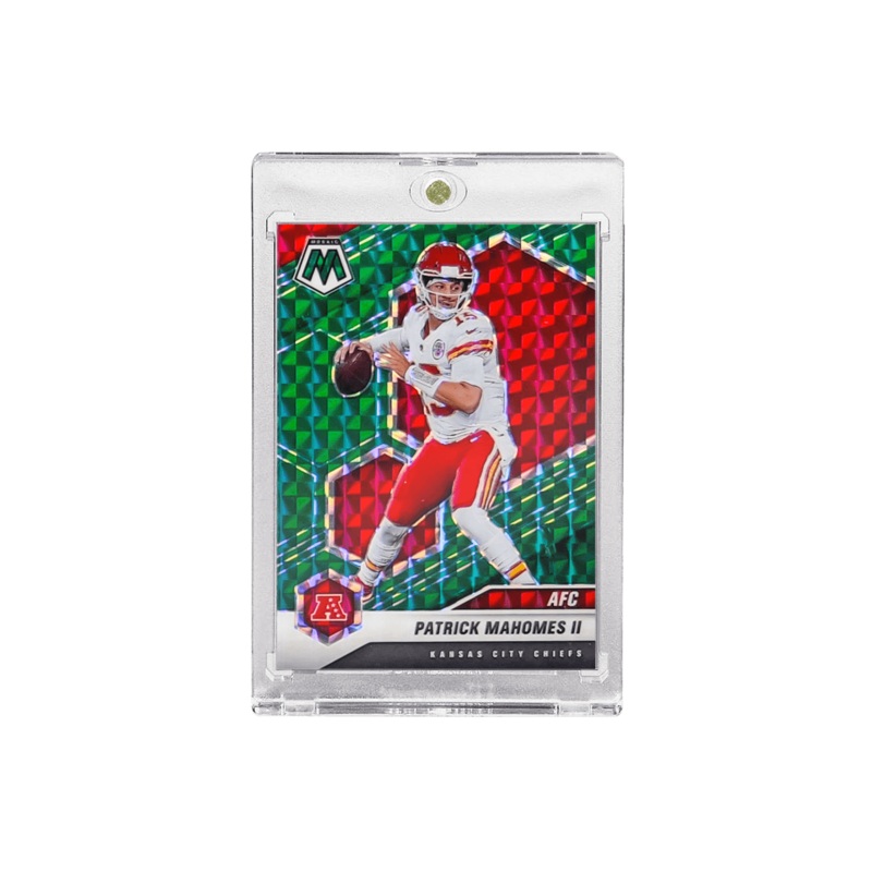 Patrick Mahomes Kansas City Chiefs Panini NFL Mosaic 21 Green 221 Card