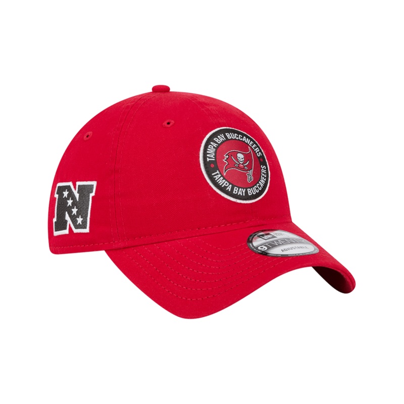 Tampa Bay Buccaneers New Era NFL 24 Sideline 9TWENTY Strapback Hat