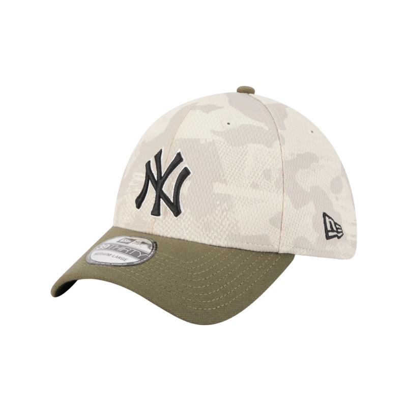 New York Yankees New Era MLB Armed Forces 2025 39THIRTY Stretch-Fit Hat